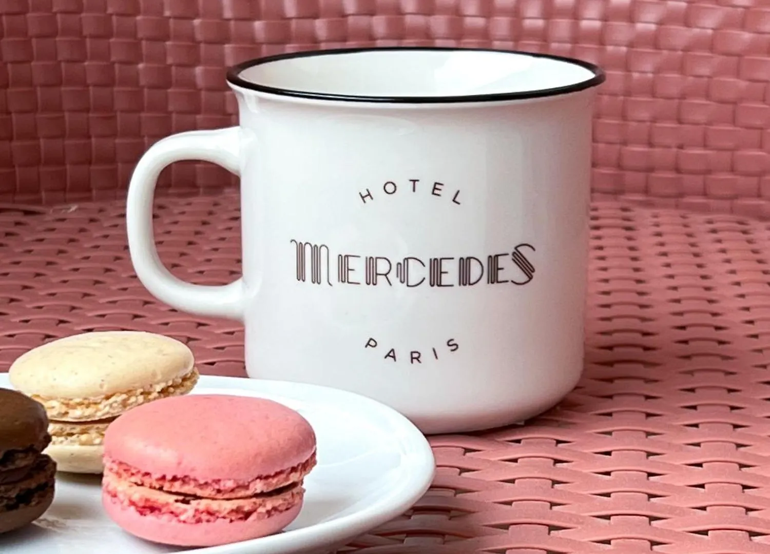 Mercedes Hotel Paris